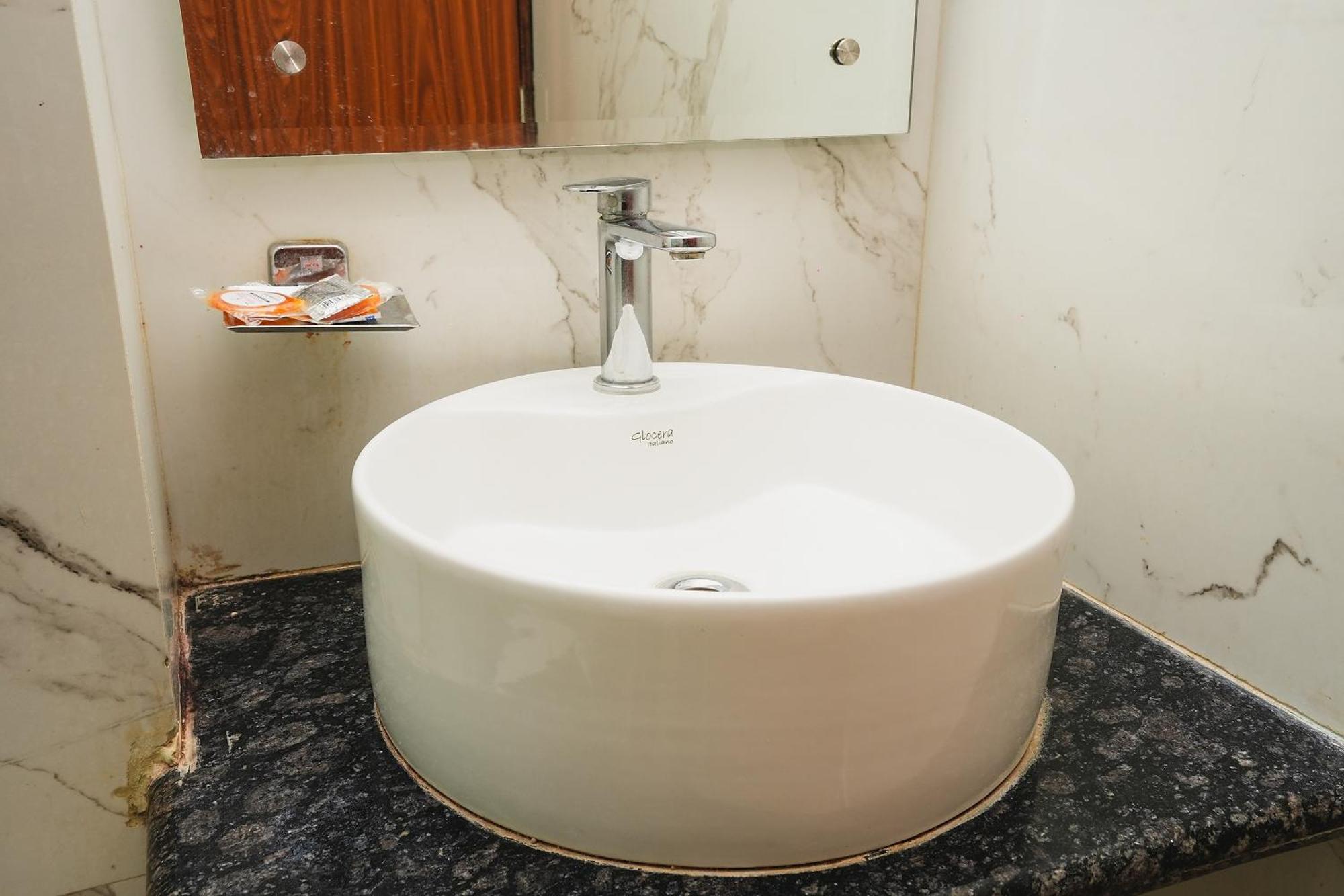 Hotel Kabir Palace Karol Bagh 新德里 外观 照片